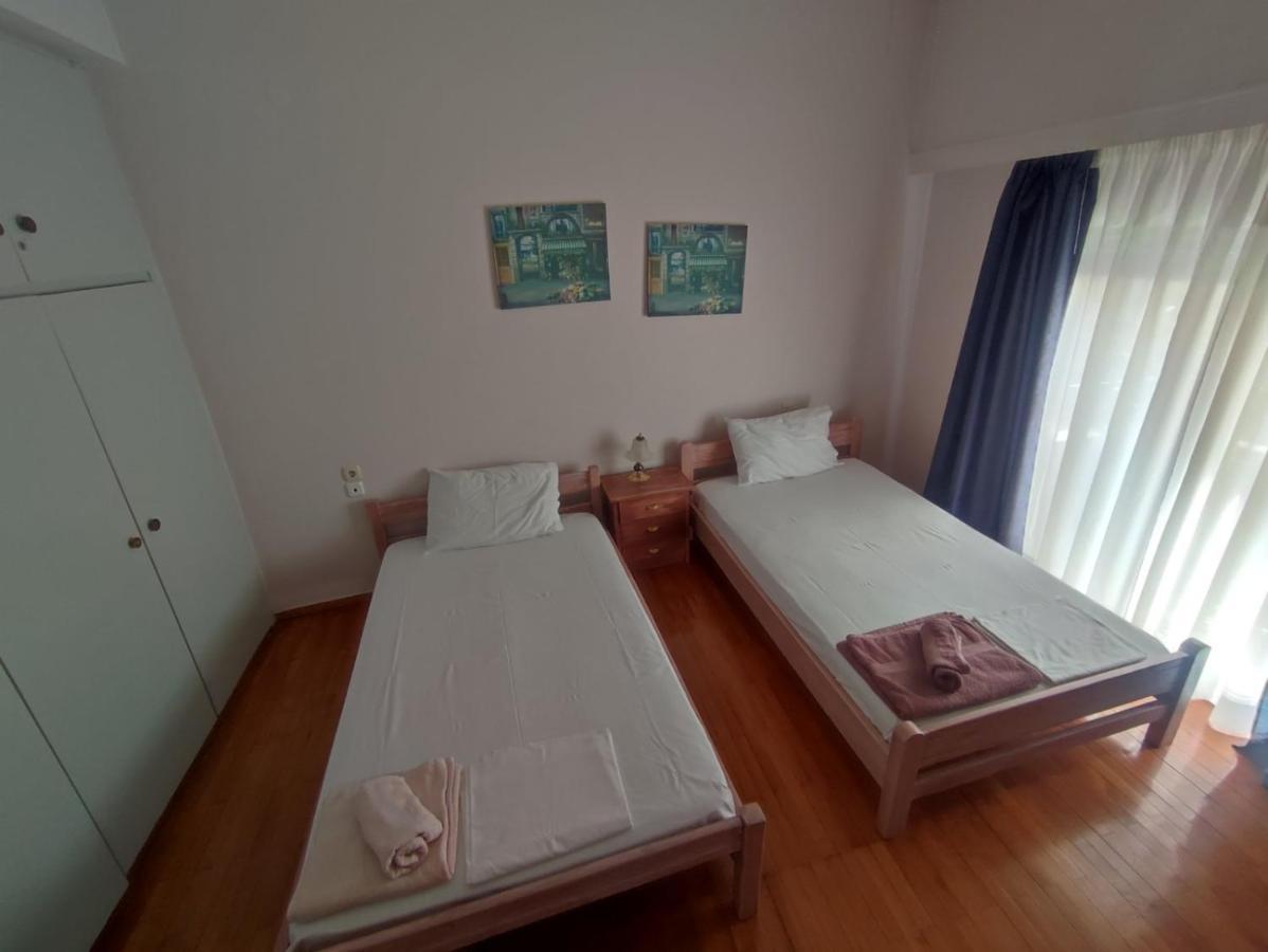 2 Br110 Sqm Free Parking Full Clima Apartamento Patras Exterior foto