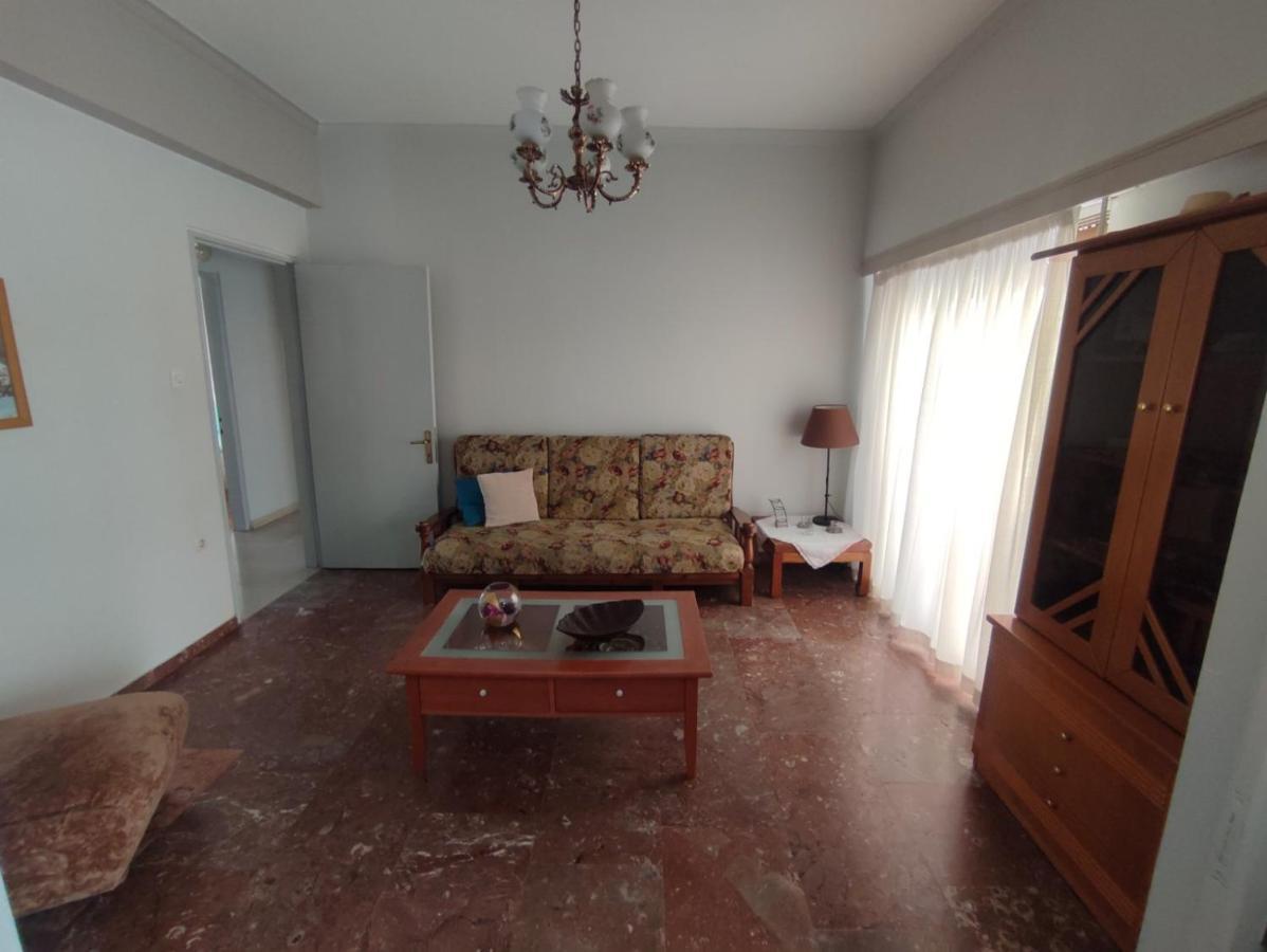 2 Br110 Sqm Free Parking Full Clima Apartamento Patras Exterior foto