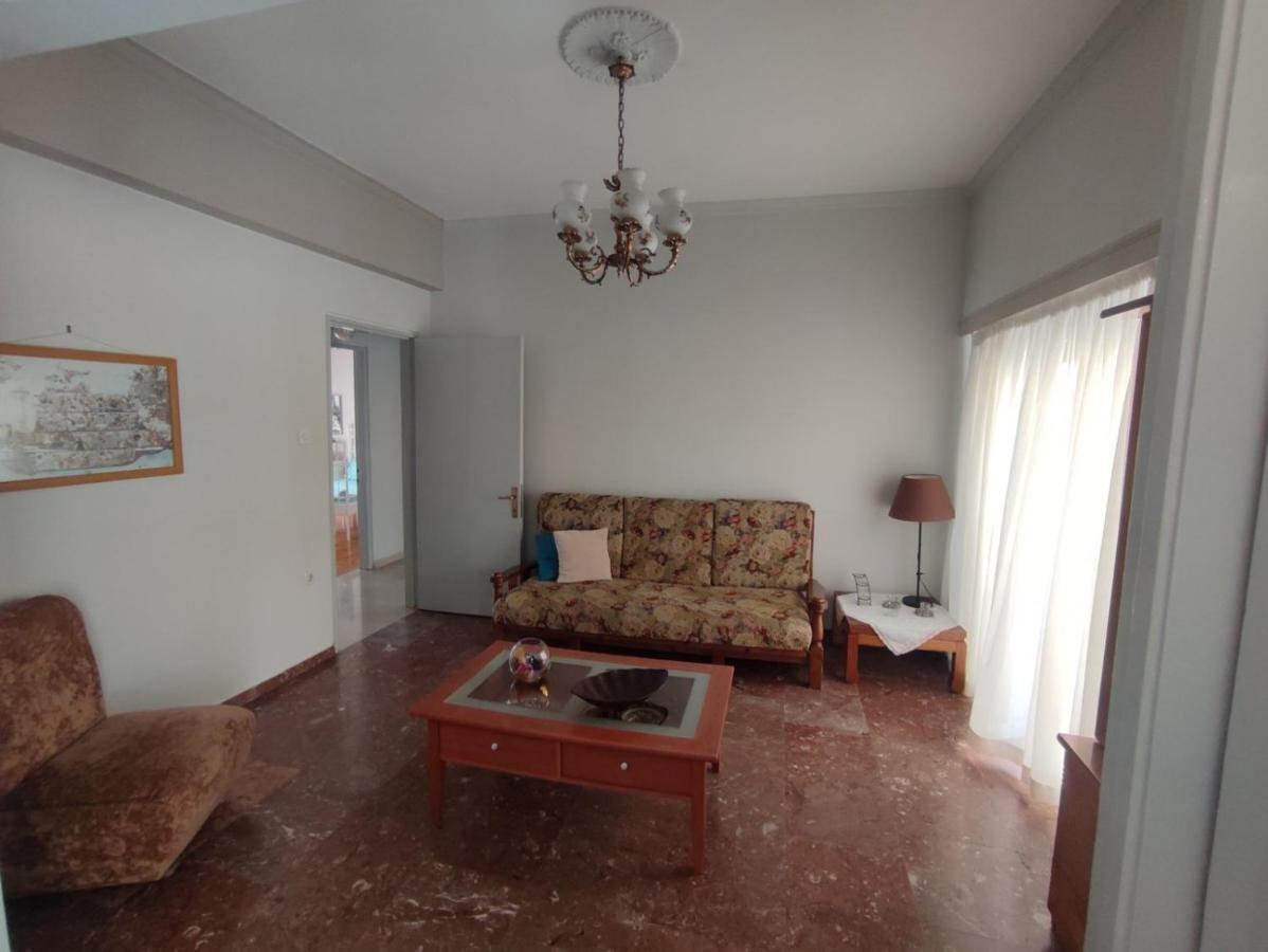 2 Br110 Sqm Free Parking Full Clima Apartamento Patras Exterior foto