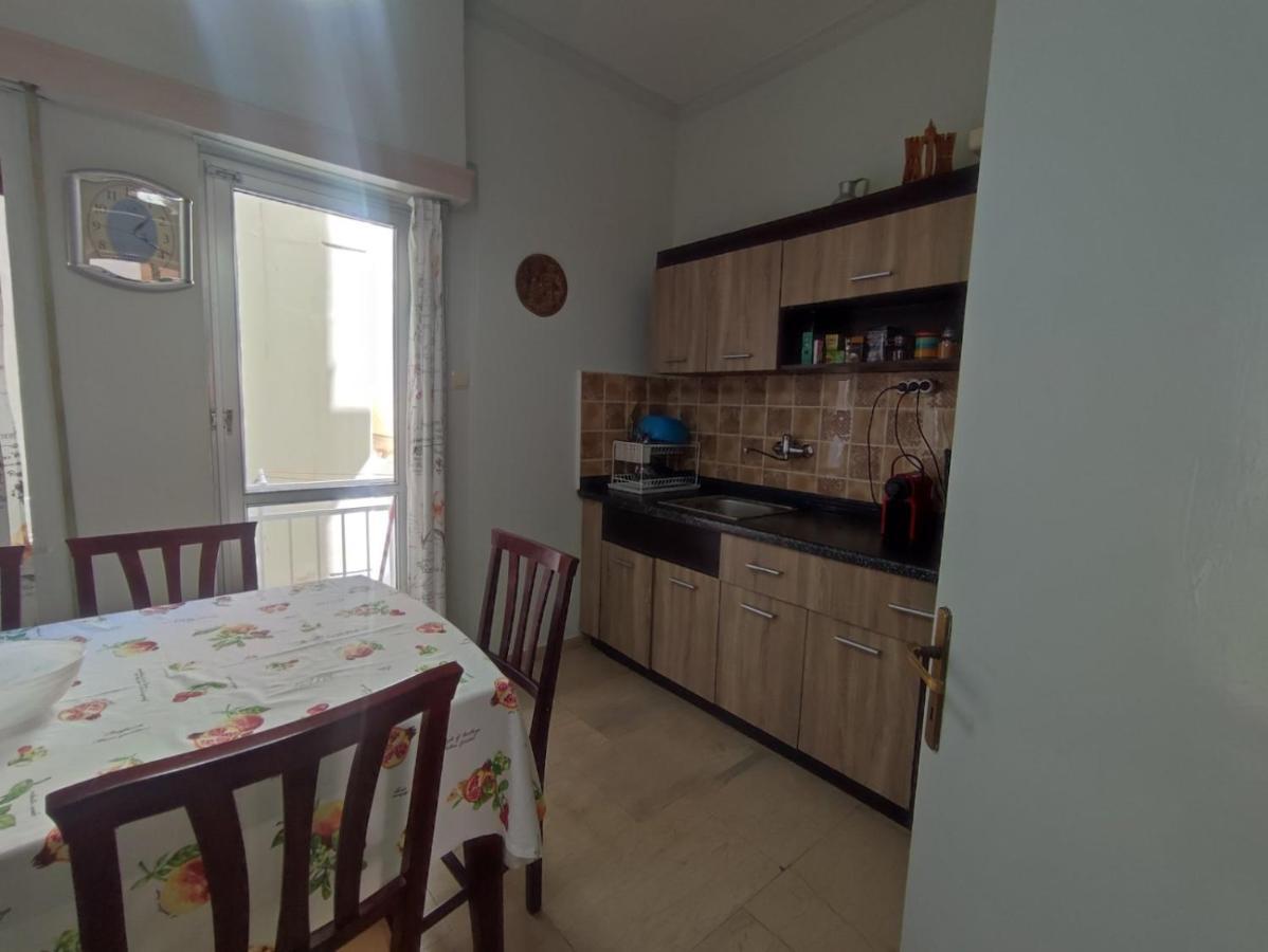 2 Br110 Sqm Free Parking Full Clima Apartamento Patras Exterior foto